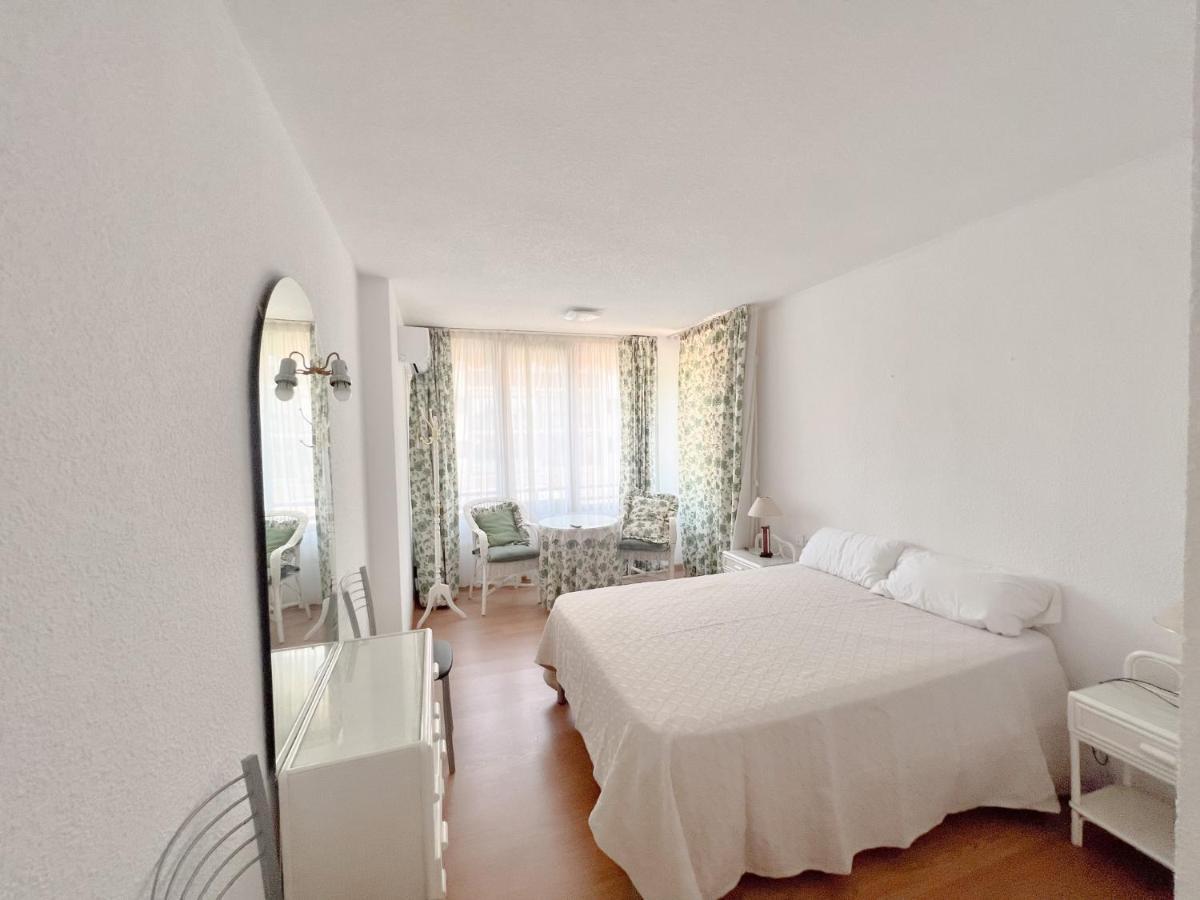Apartamento En Malaga Este المظهر الخارجي الصورة