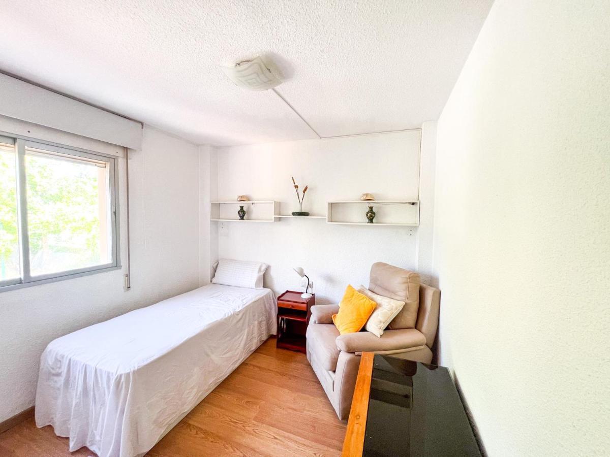 Apartamento En Malaga Este المظهر الخارجي الصورة